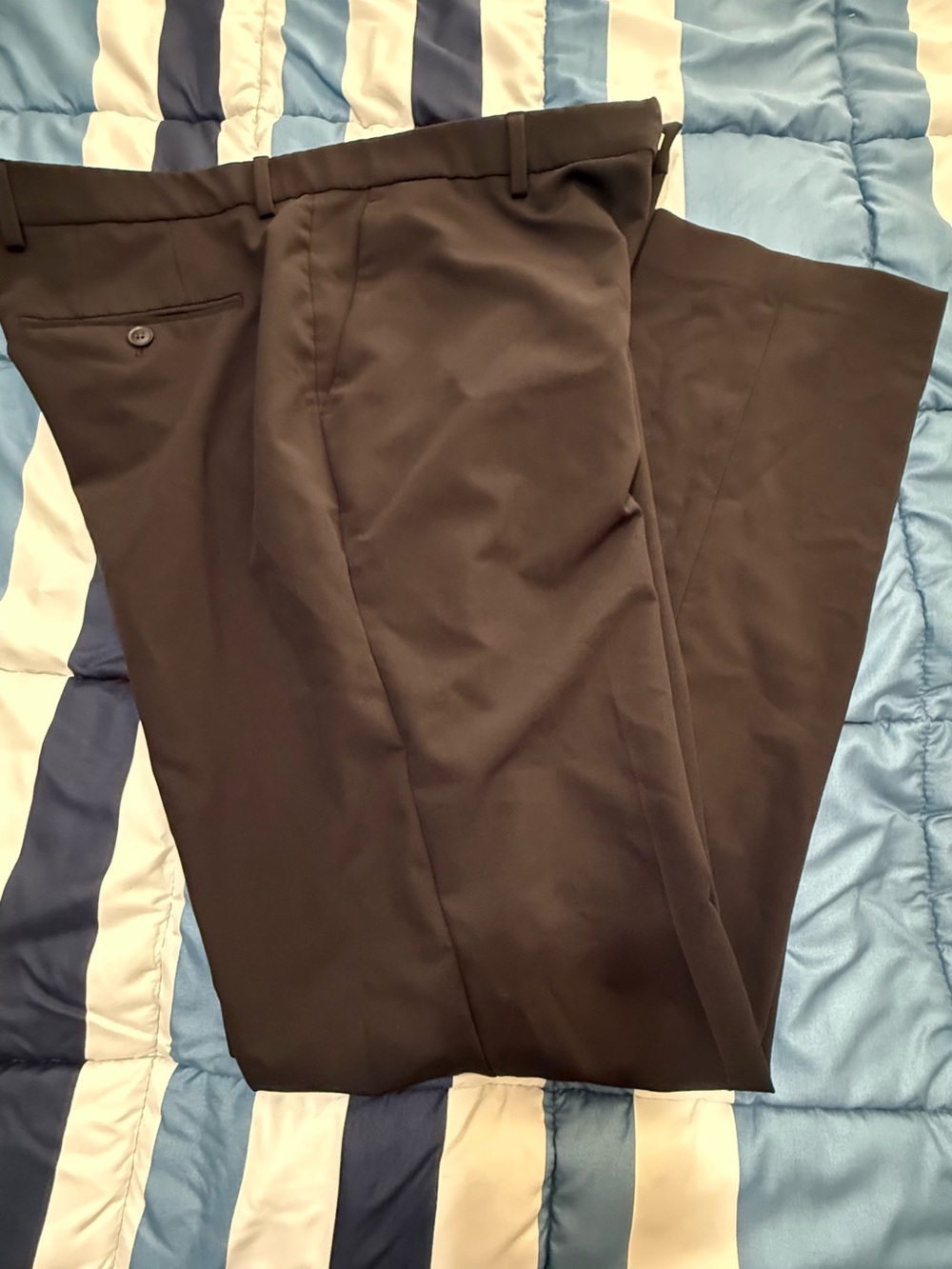 Perry Ellis Men's Black Dress Pants - Classic Tailored Look